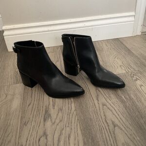 Michael Kors Saylor ankle boots, brand new size 10